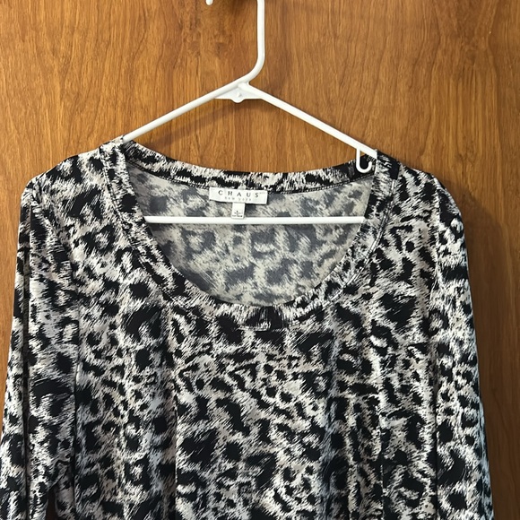 Ladies Large top - Picture 3 of 4